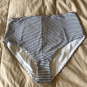 NWOT- H&M- High Waisted Bikini Bottoms